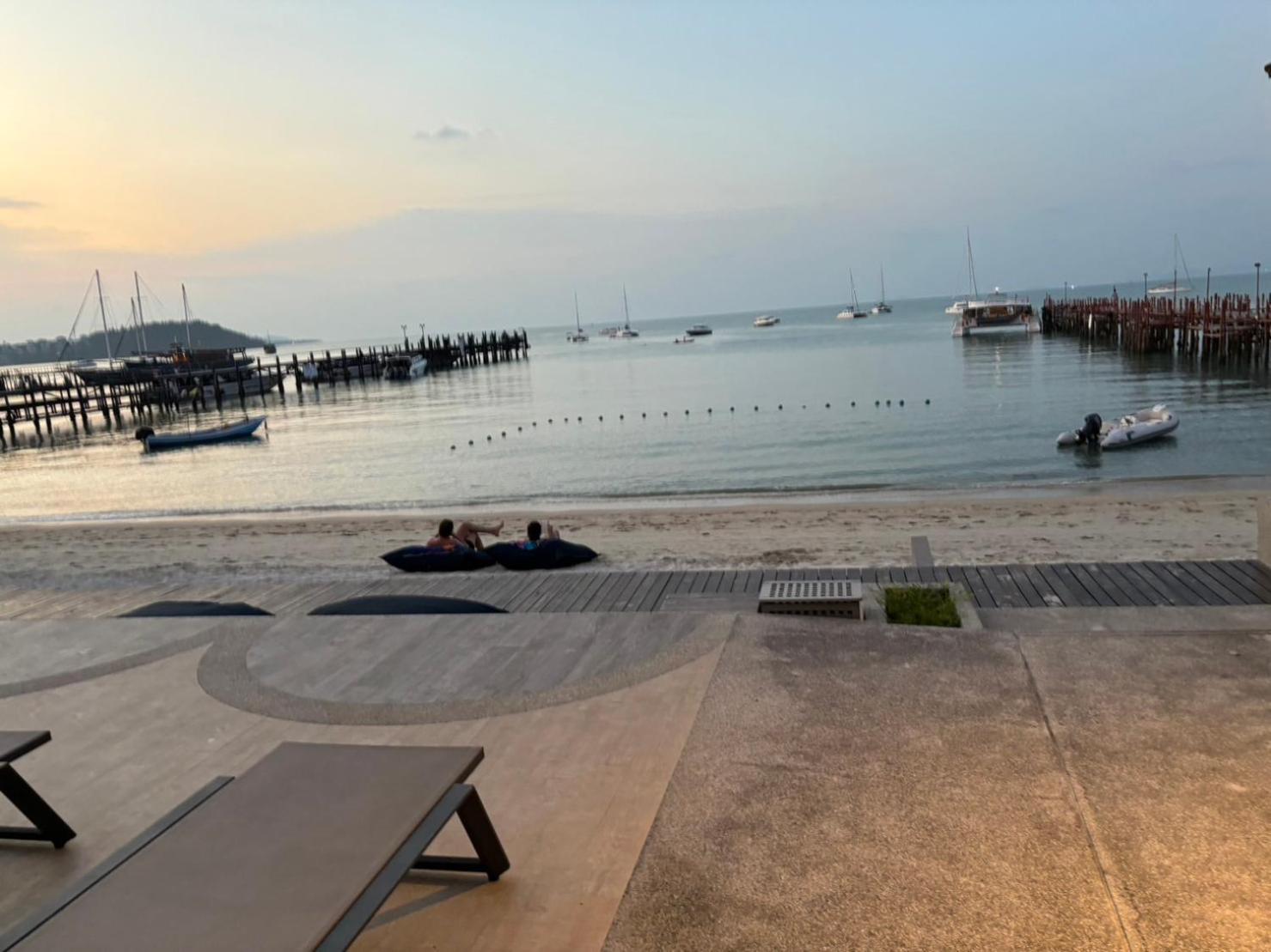 Punnpreeda Beach Resort Strand Bang Rak Exterior foto